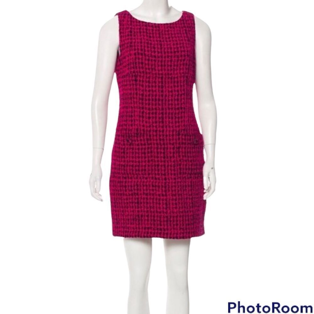 Chanel Sleeveless Tweed Dress in Magenta - Picture 2 of 11